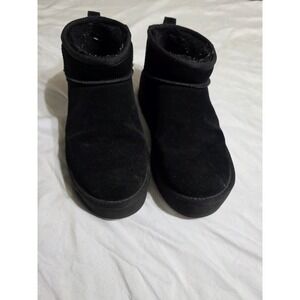 UGG Classic Ultra Mini Platform Boots Black Suede Ankle Booties Womens 9